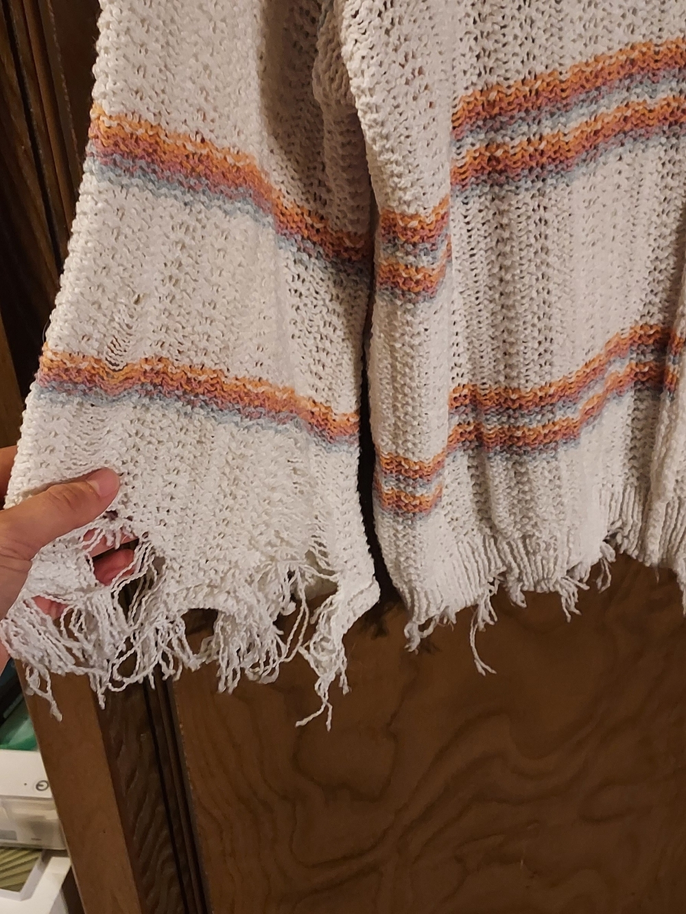POL Fall Distressed Sweater - Picture 4 of 6